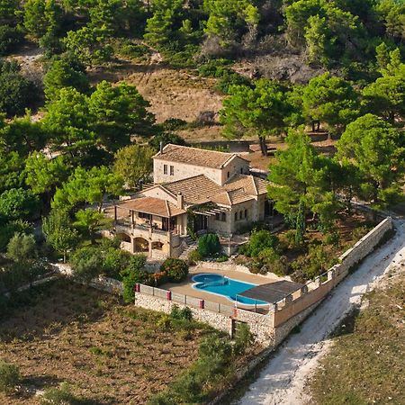 Alexandros Stone Villa อายิโอสนิโกลาโอส ภายนอก รูปภาพ