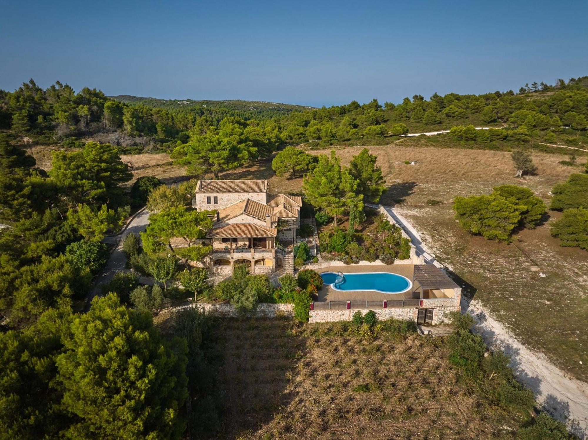Alexandros Stone Villa อายิโอสนิโกลาโอส ภายนอก รูปภาพ