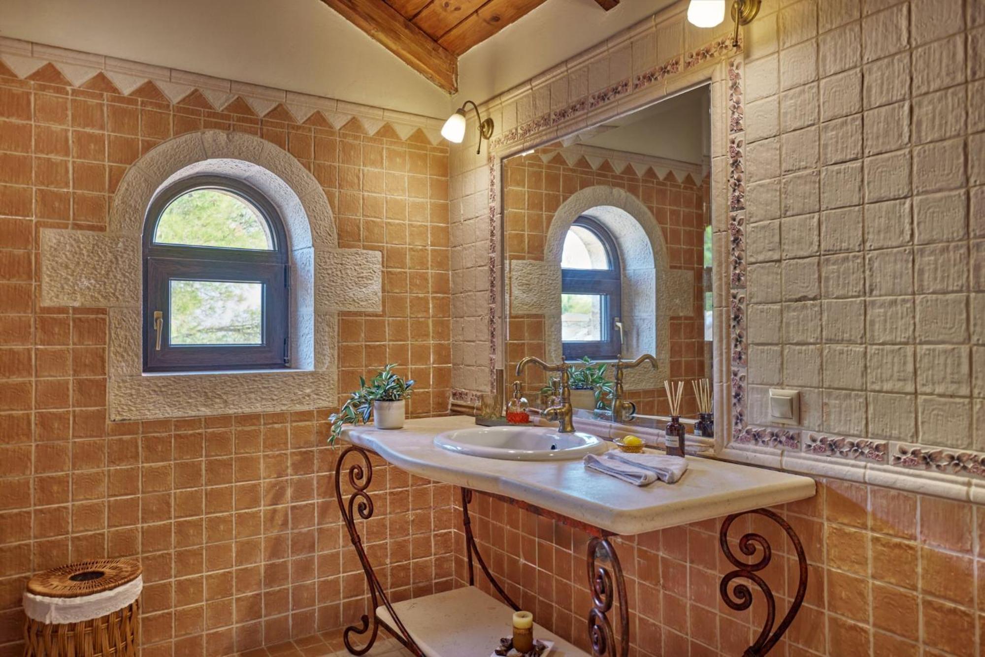 Alexandros Stone Villa อายิโอสนิโกลาโอส ภายนอก รูปภาพ