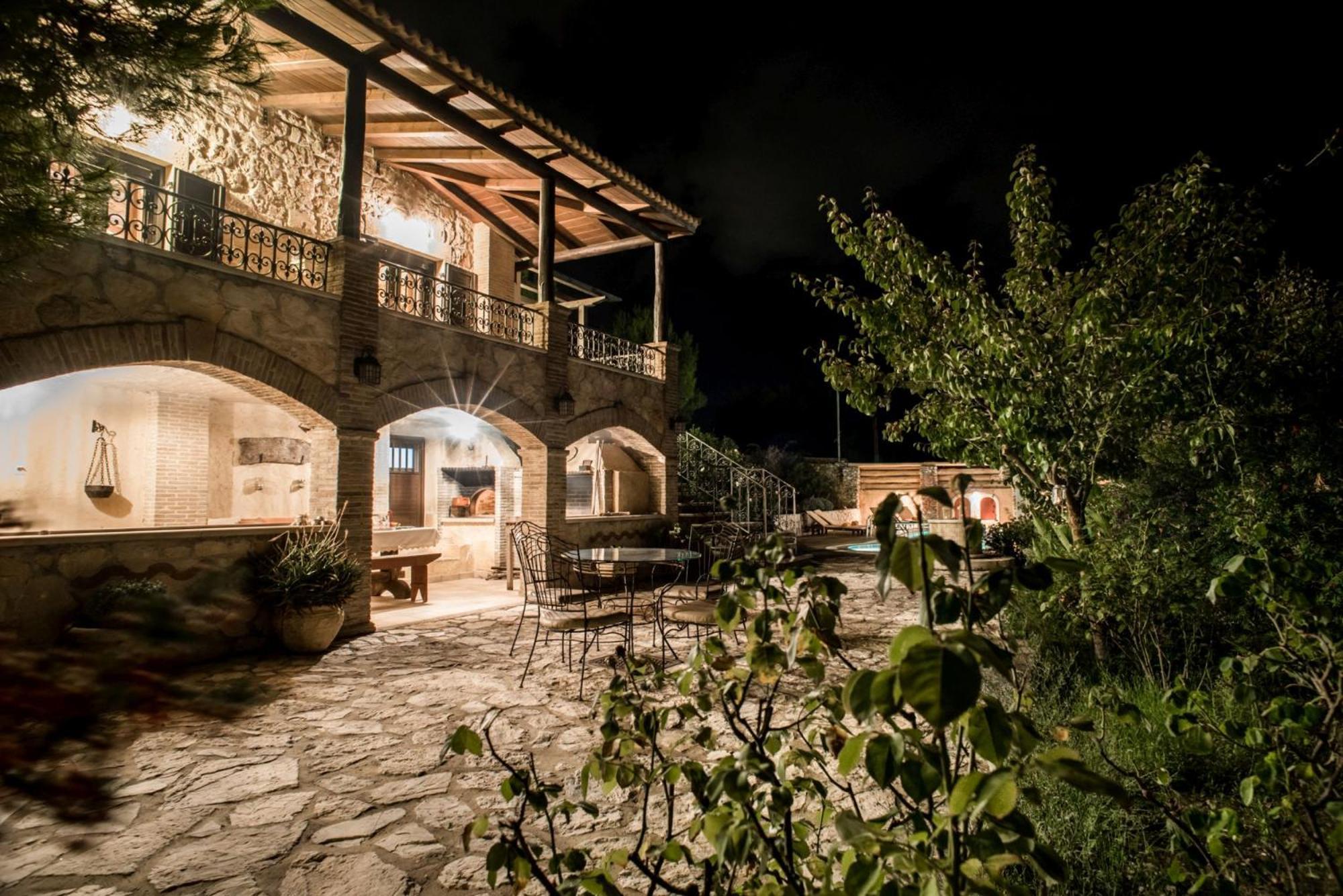 Alexandros Stone Villa อายิโอสนิโกลาโอส ภายนอก รูปภาพ